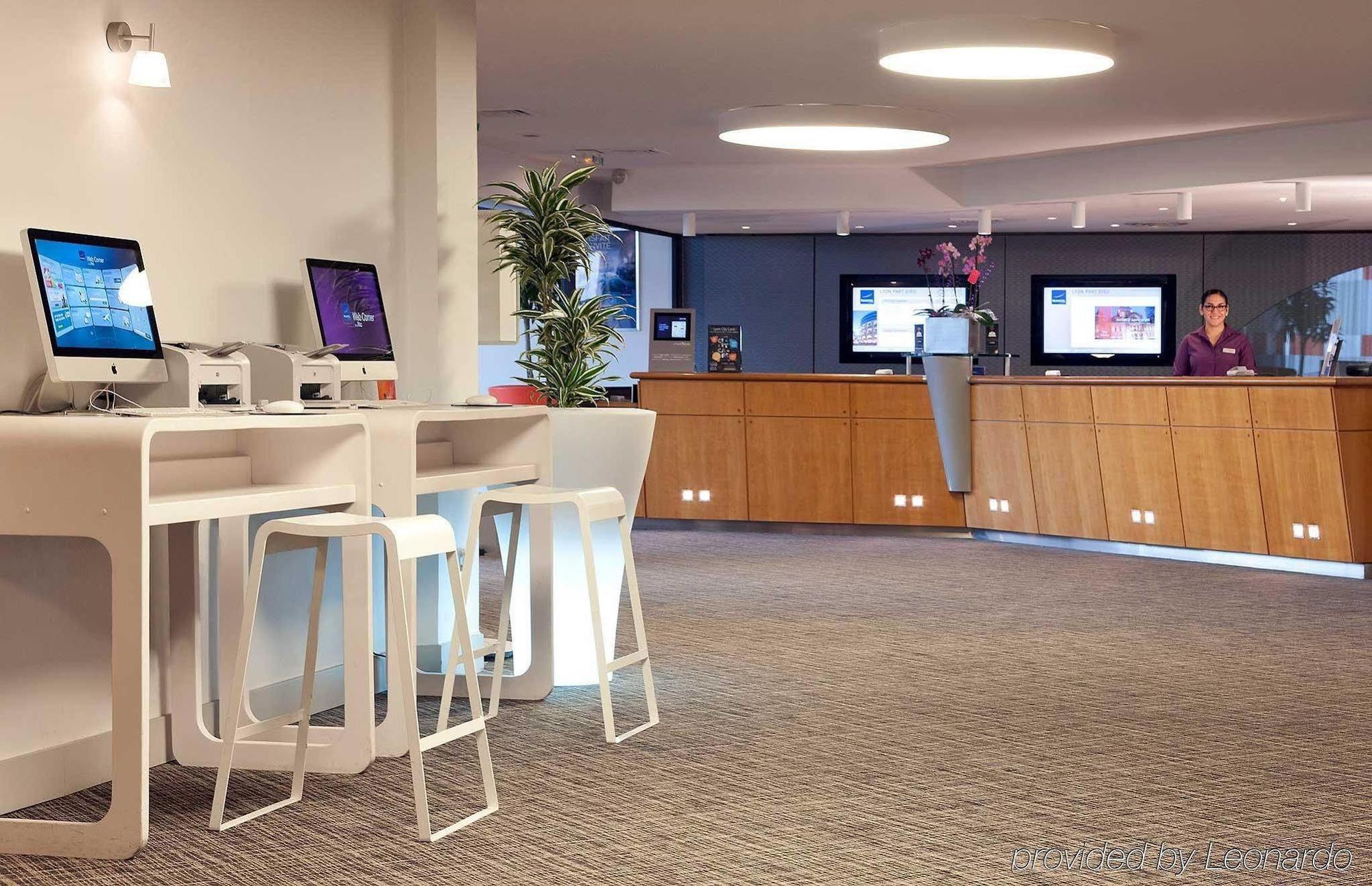 Novotel Lyon Centre Part-Dieu ภายนอก รูปภาพ